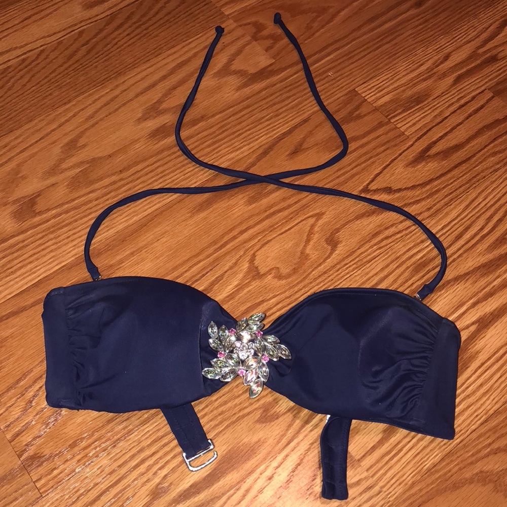 Bikini top (w removable straps)